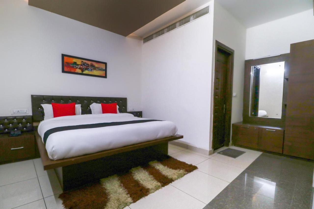Townhouse 765 The Grace Patiāla Exterior foto